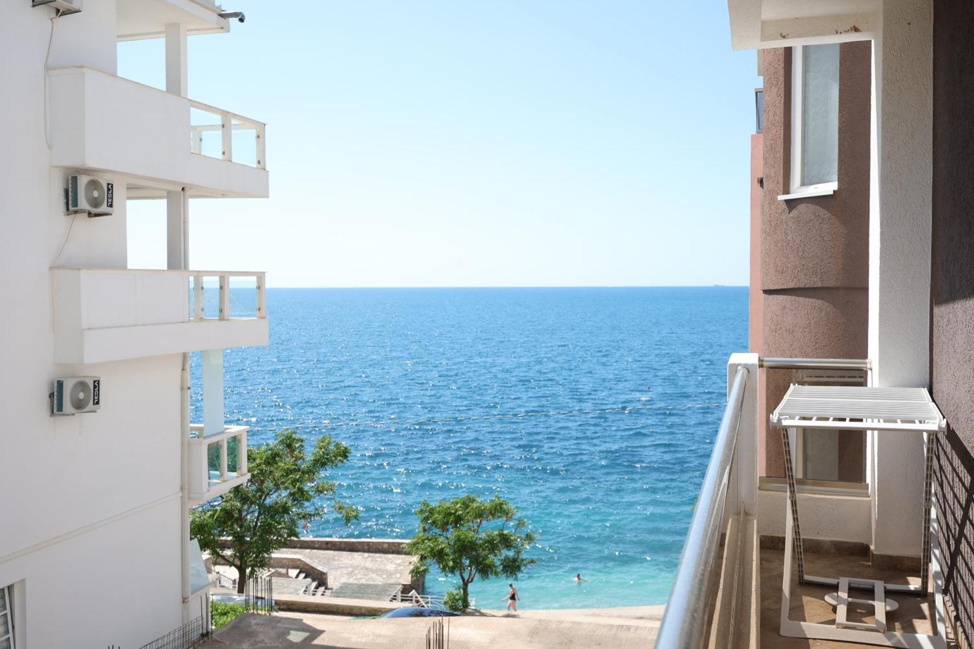 Athos Apartments Dobre Vode 도브라 보다 외부 사진