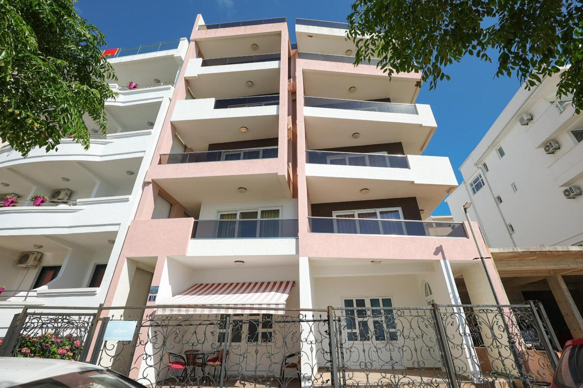 Athos Apartments Dobre Vode 도브라 보다 외부 사진