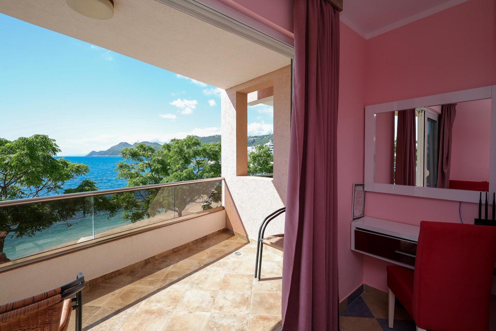 Athos Apartments Dobre Vode 도브라 보다 외부 사진