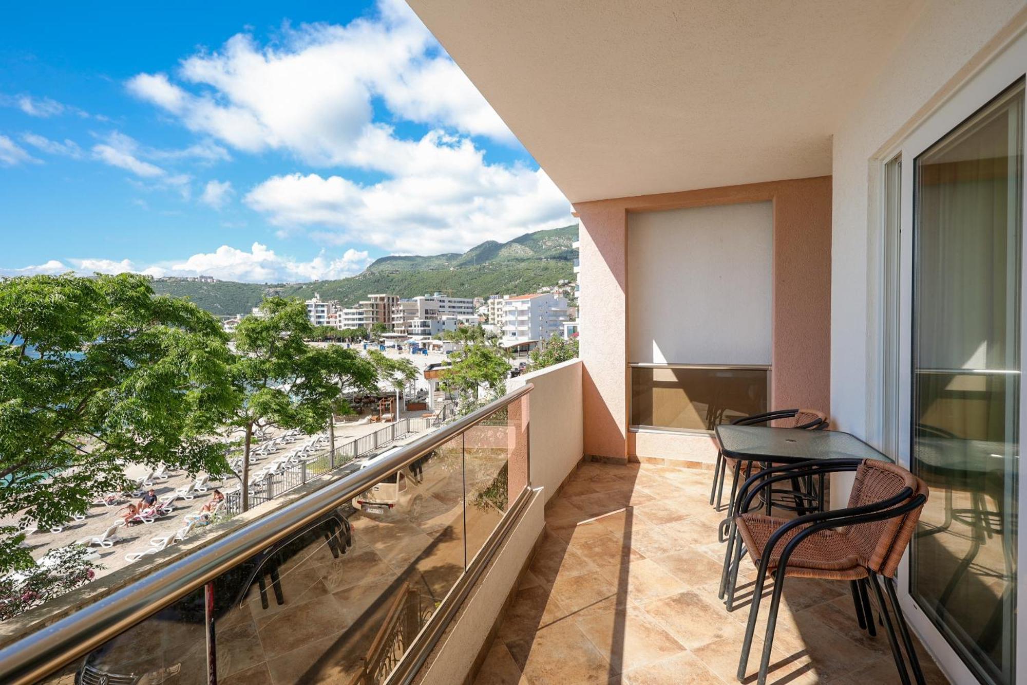 Athos Apartments Dobre Vode 도브라 보다 외부 사진